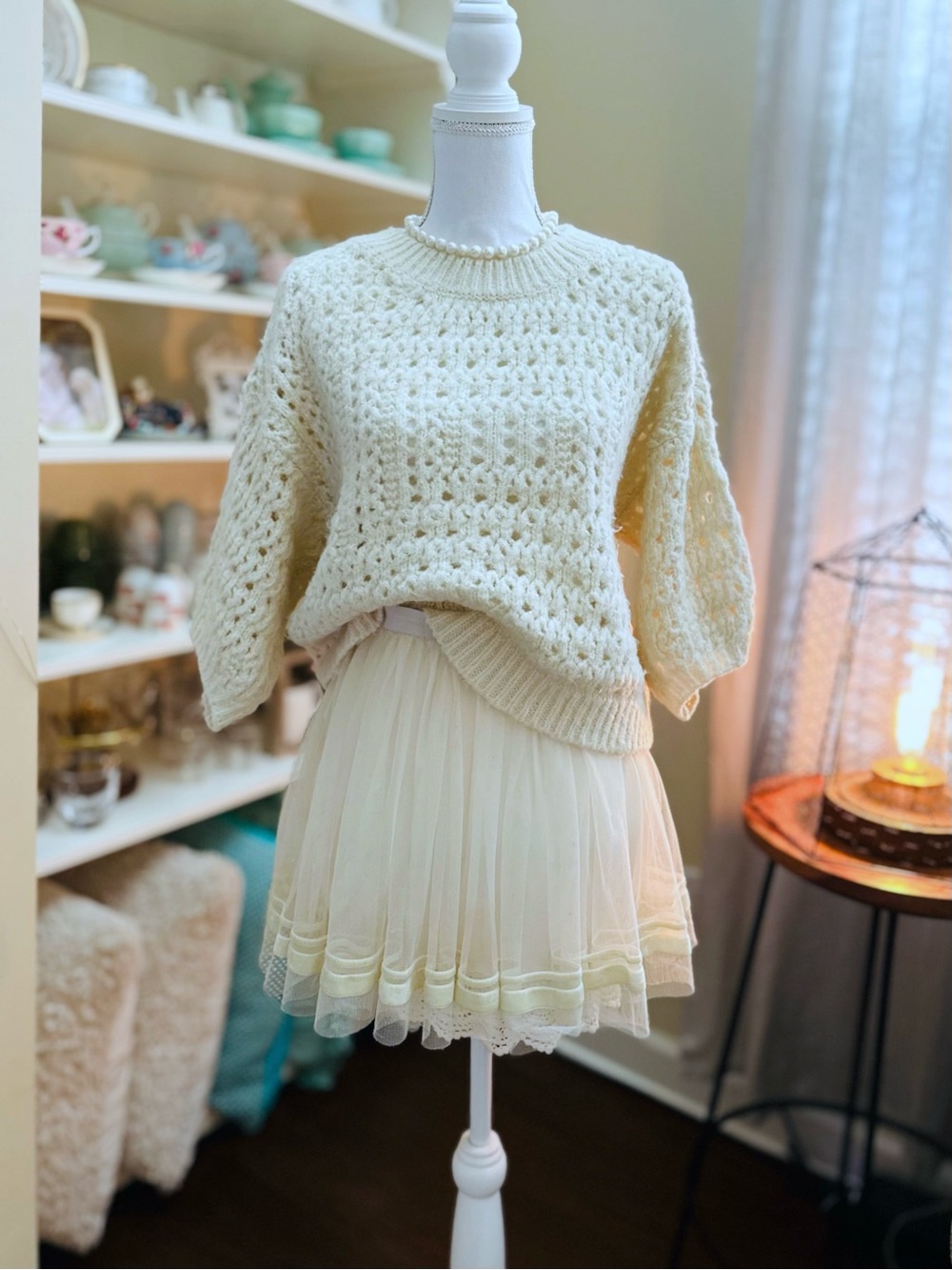 Cream Tulle Layered Mini Skirt Velvet lined. Size Good condition - Picture 2 of 2